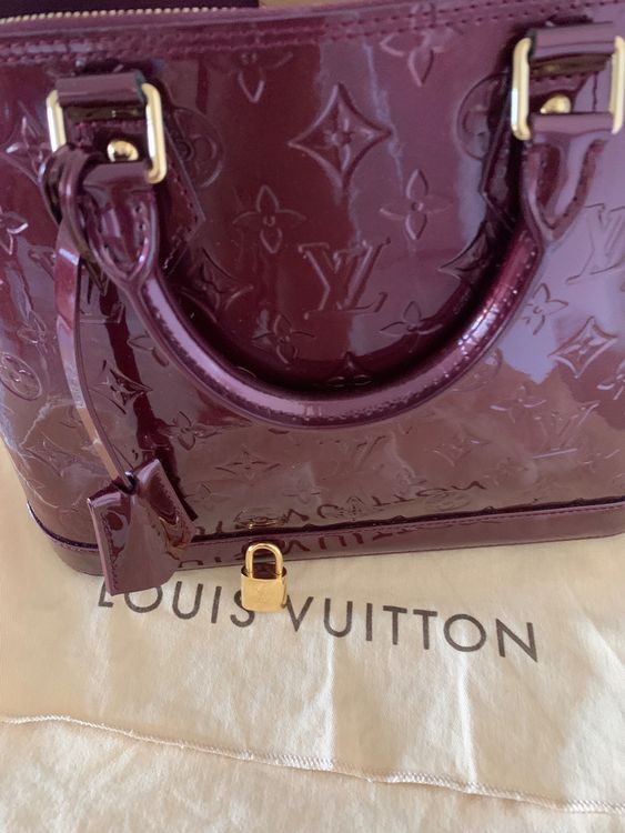 Louis Vuitton Borse da donna: Authentique sac Alma verni amarante – Usato da Villars ste-Croix venduto da sal-meh 1