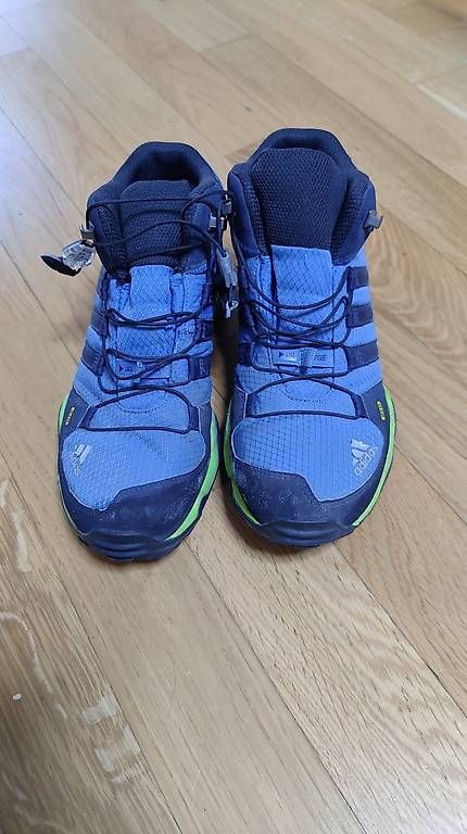 Scarpe da uomo: Adidas Terrex Gorotex 37.5 – Usato da kaiseraugst venduto da pignorar