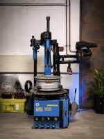 GS Boxer A221LX-GT Reifenmontiermaschine mit Hilfsarm & Luft