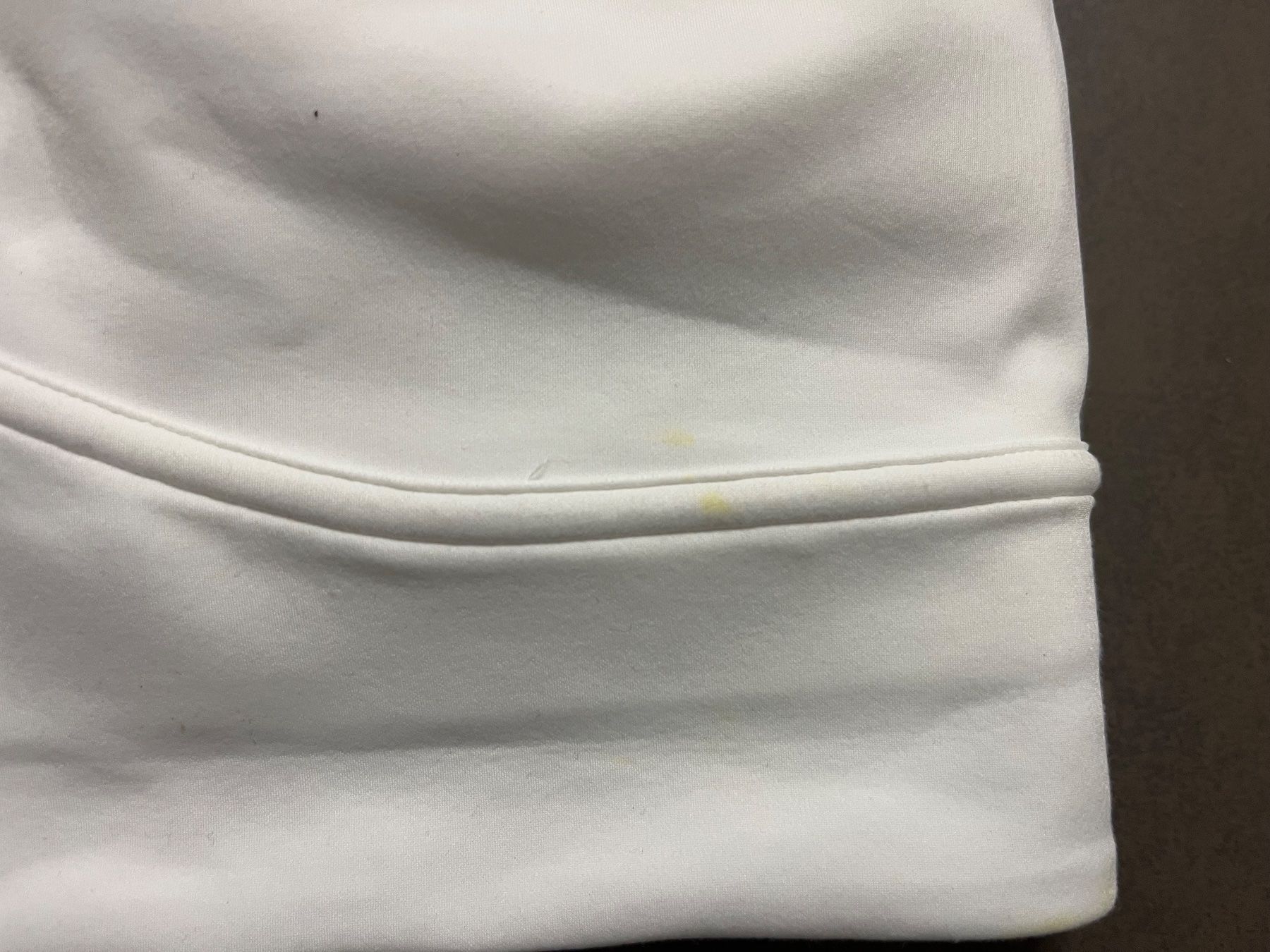 Lululemon Top: Lululemon Sport BH weiss Gr6 – Nuovo (secondo la descrizione) da Zürich venduto da Gabi_78 4