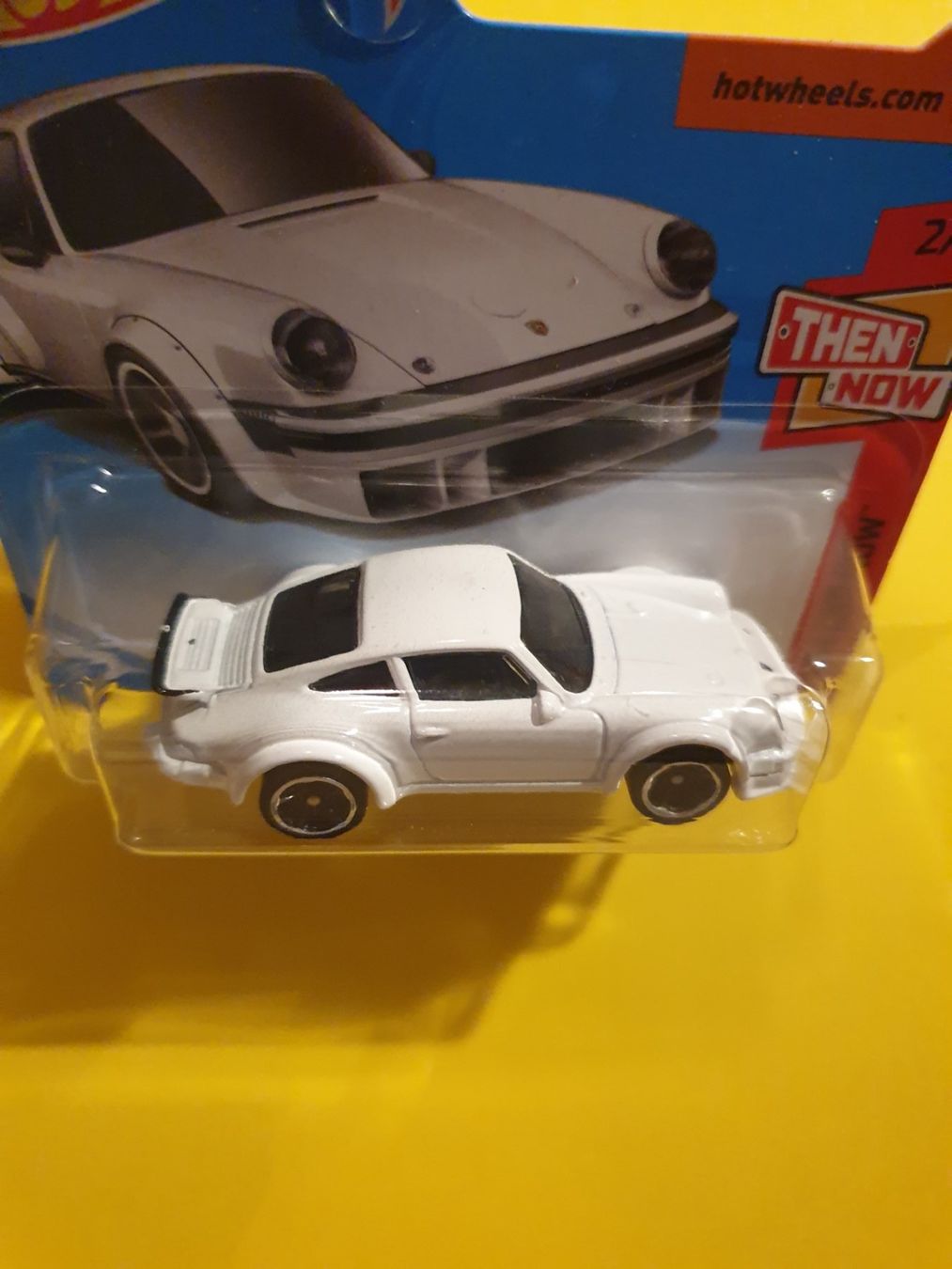 Hot Wheels Modellini d'auto: Hit Wheels PORSCHE 934 TURBO RSR – Nuovo e nell'imballaggio originale da Oftringen venduto da Rotor 4
