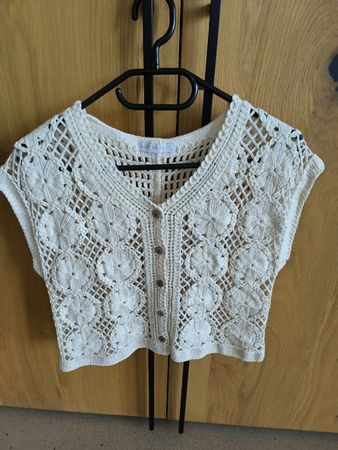Gehäkelte Sommerweste, Grösse M/L - ideal für den Sommer