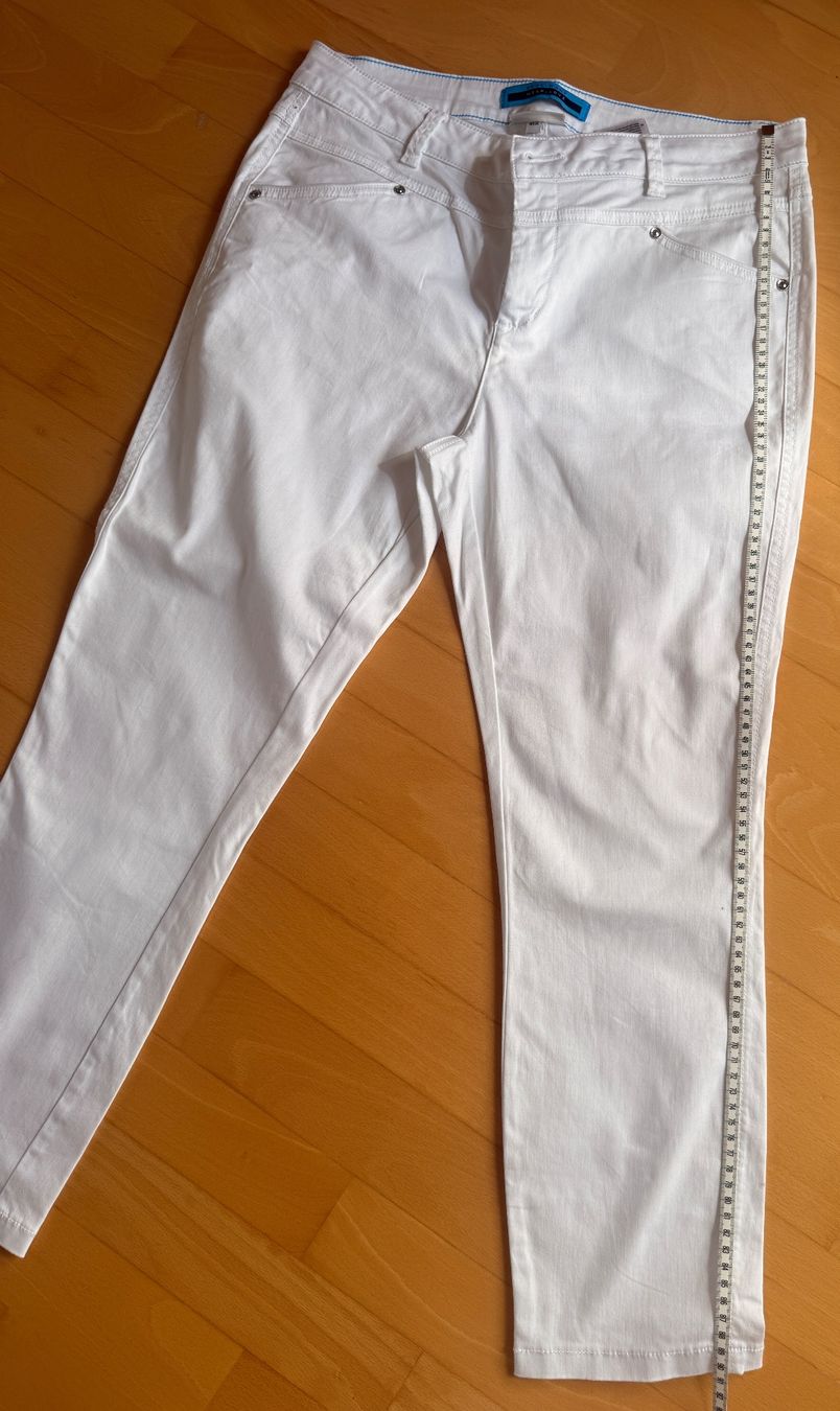 Hosen: Hose Street One – Neu (gemäss Beschreibung) aus Mastrils von Laura8sevilla