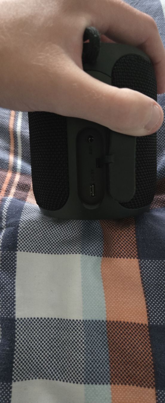 Lautsprecher: Praktischer, kompakter Bluetooth-Lautsprecher, Schwarz – Gebraucht aus Beringen von tim_bw5h 1