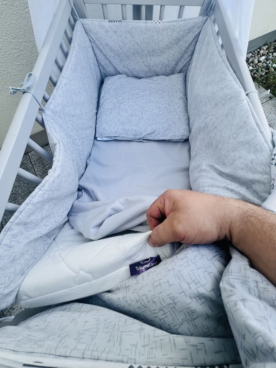 Alvi Culle: Babybett / Babywiege – Usato da Kriens venduto da pub_f79c 5