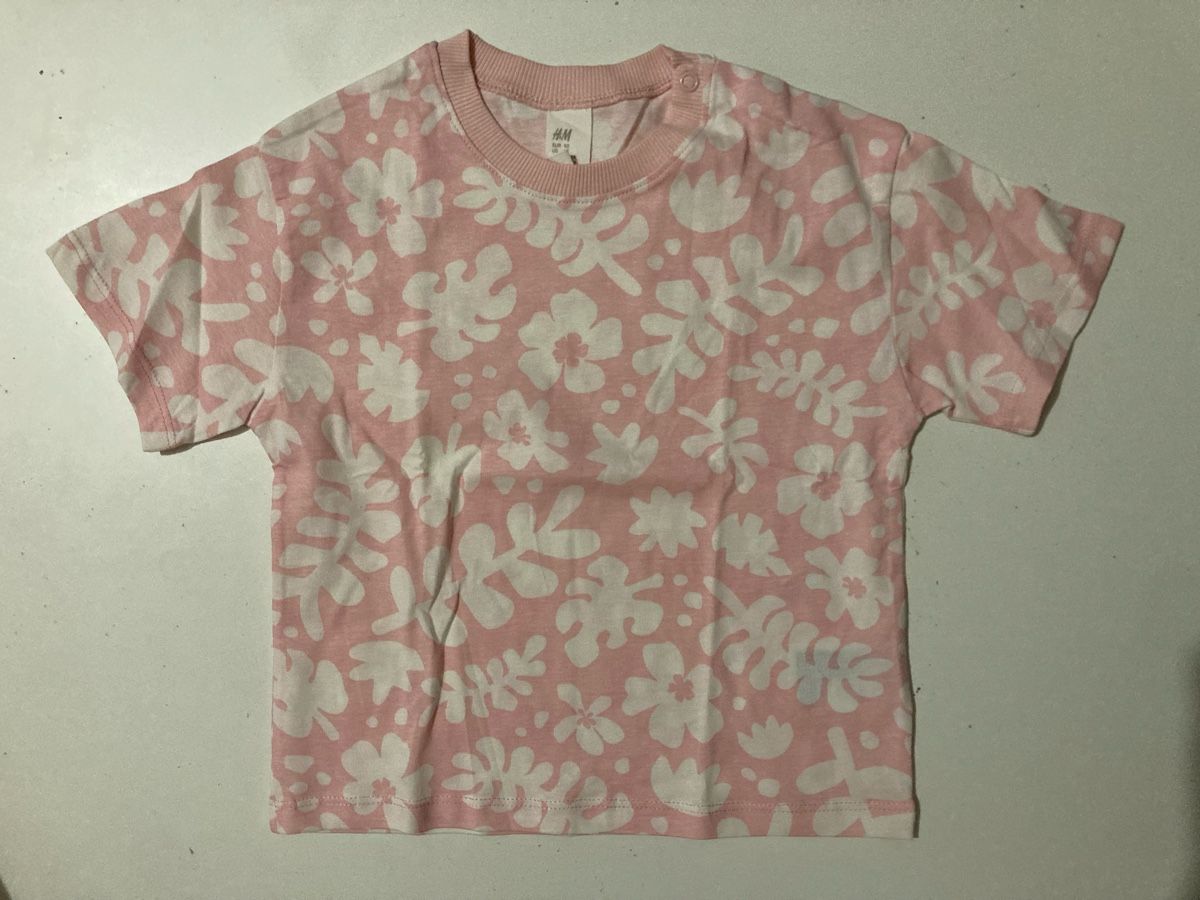 H&M Blusen, T-Shirts & Tops: T-Shirt H&M Gr. 92 – Neu (gemäss Beschreibung) aus Zürich von Ekka