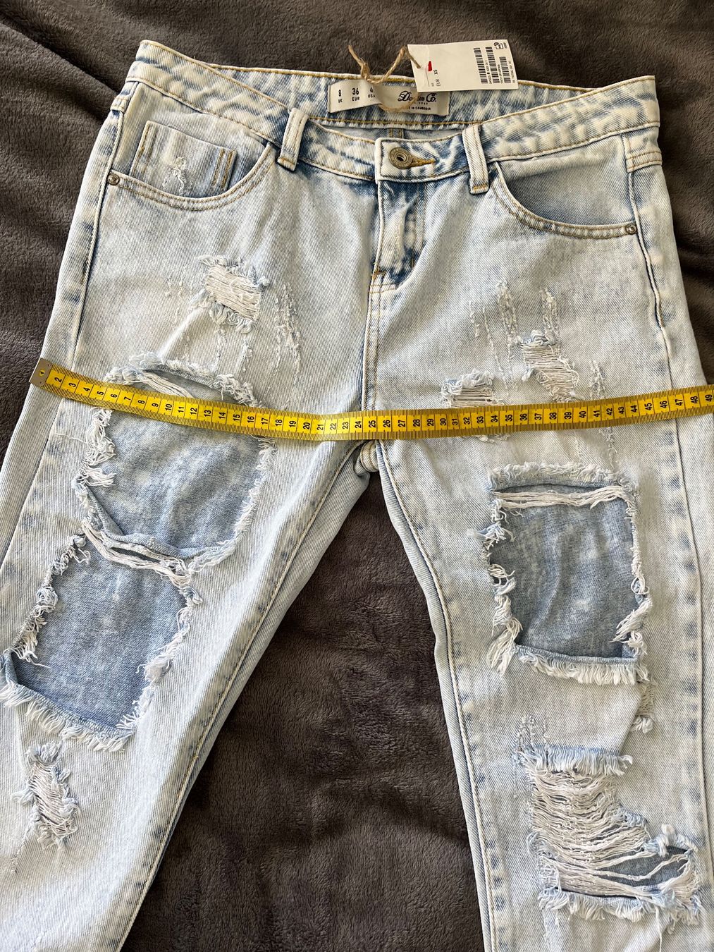 Jeans: New jeans size S – Nuovo (secondo la descrizione) da Chêne-Bougeries venduto da Seetooyoo 2
