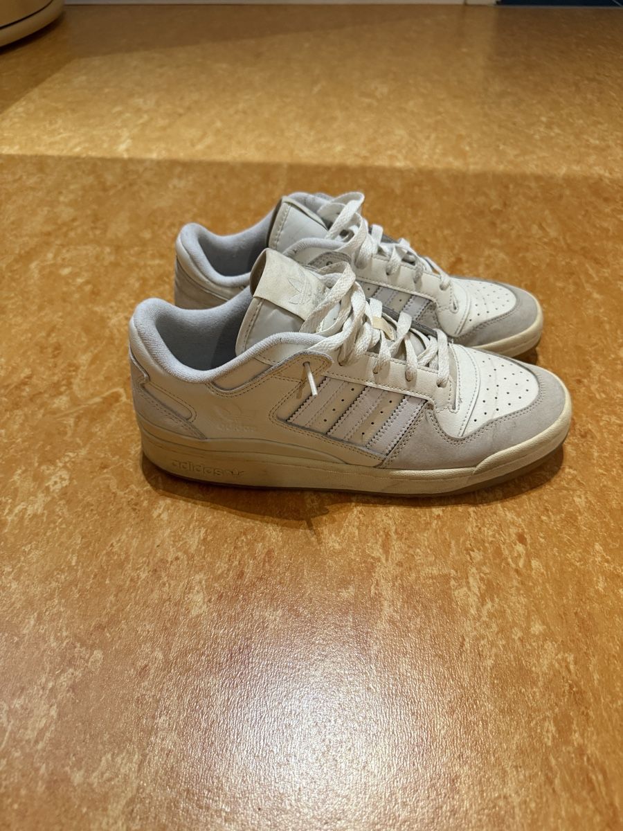 Adidas Herrenschuhe: Adidas Sneaker Forum Low – Gebraucht aus Weite von fabian.stoeber 1