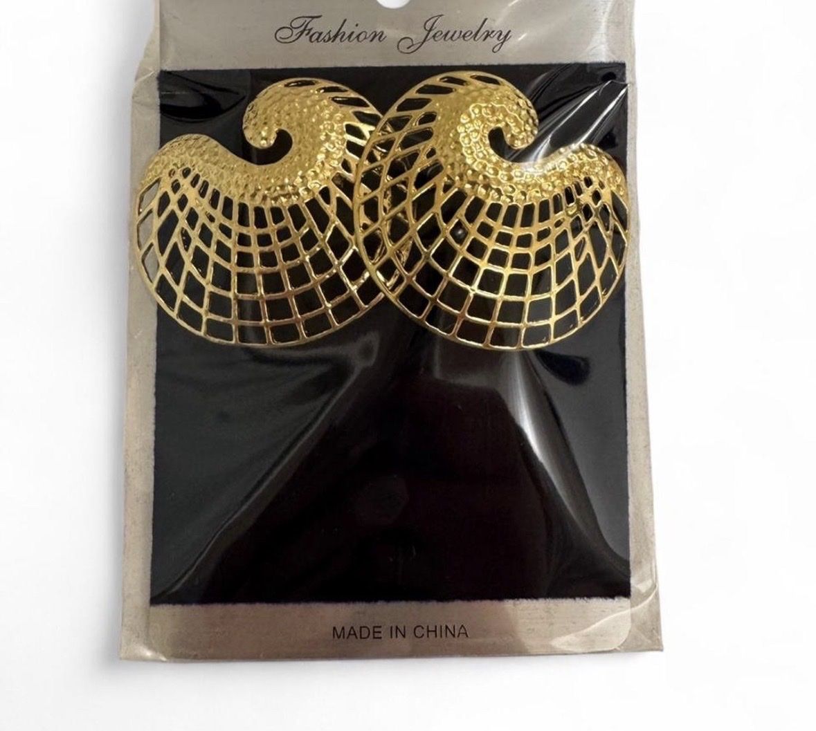 Orecchini pendenti & Orecchini a lobo: Goldene auffällige Statement Ohrringe, neu im Sommerlook – Nuovo e nell'imballaggio originale da Marbach SG venduto da Rob_sta