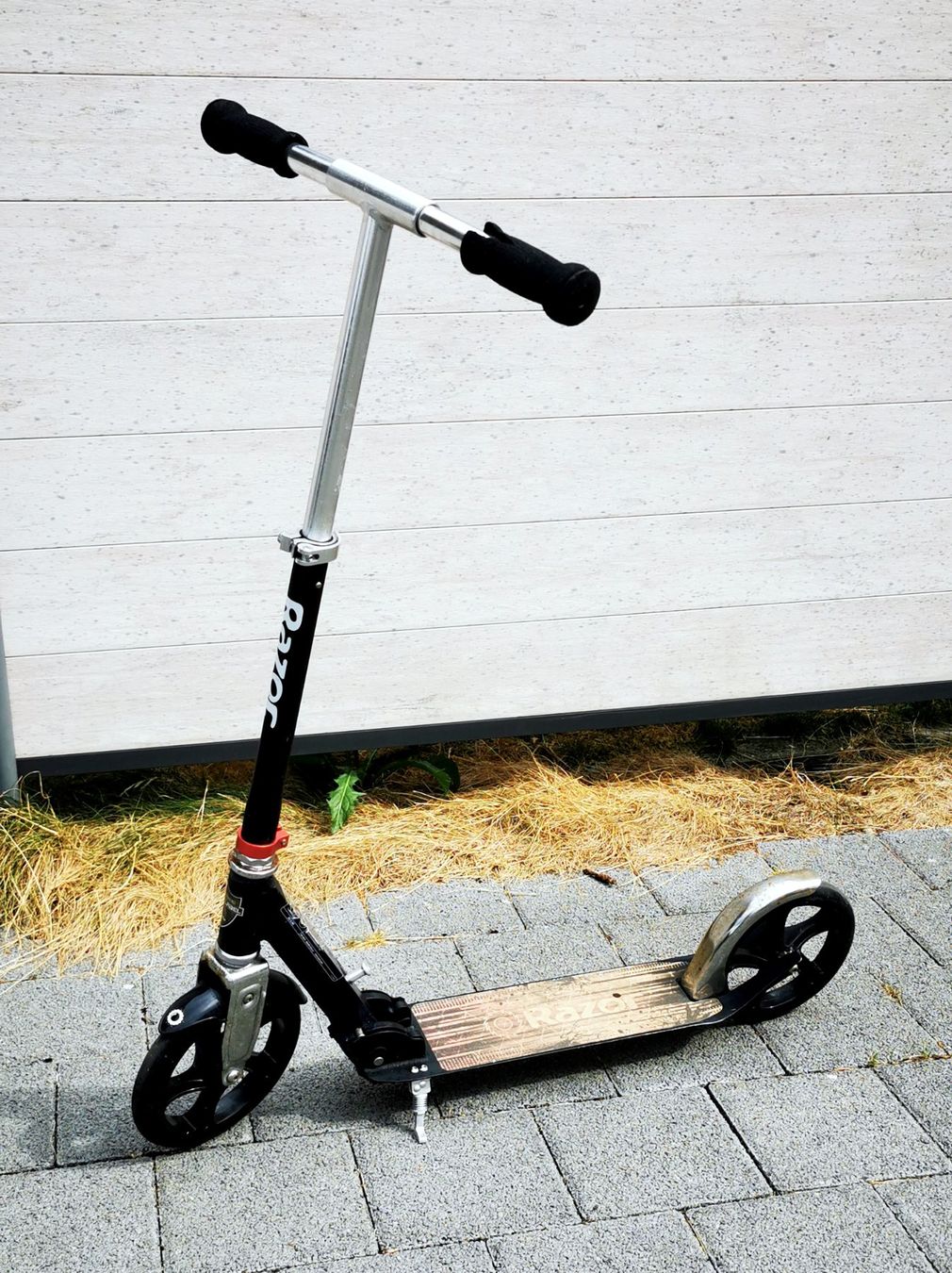 Kickboard: Razor Kickscooter schwarz gebraucht – Usato da Wohlen AG venduto da Sreichmuth
