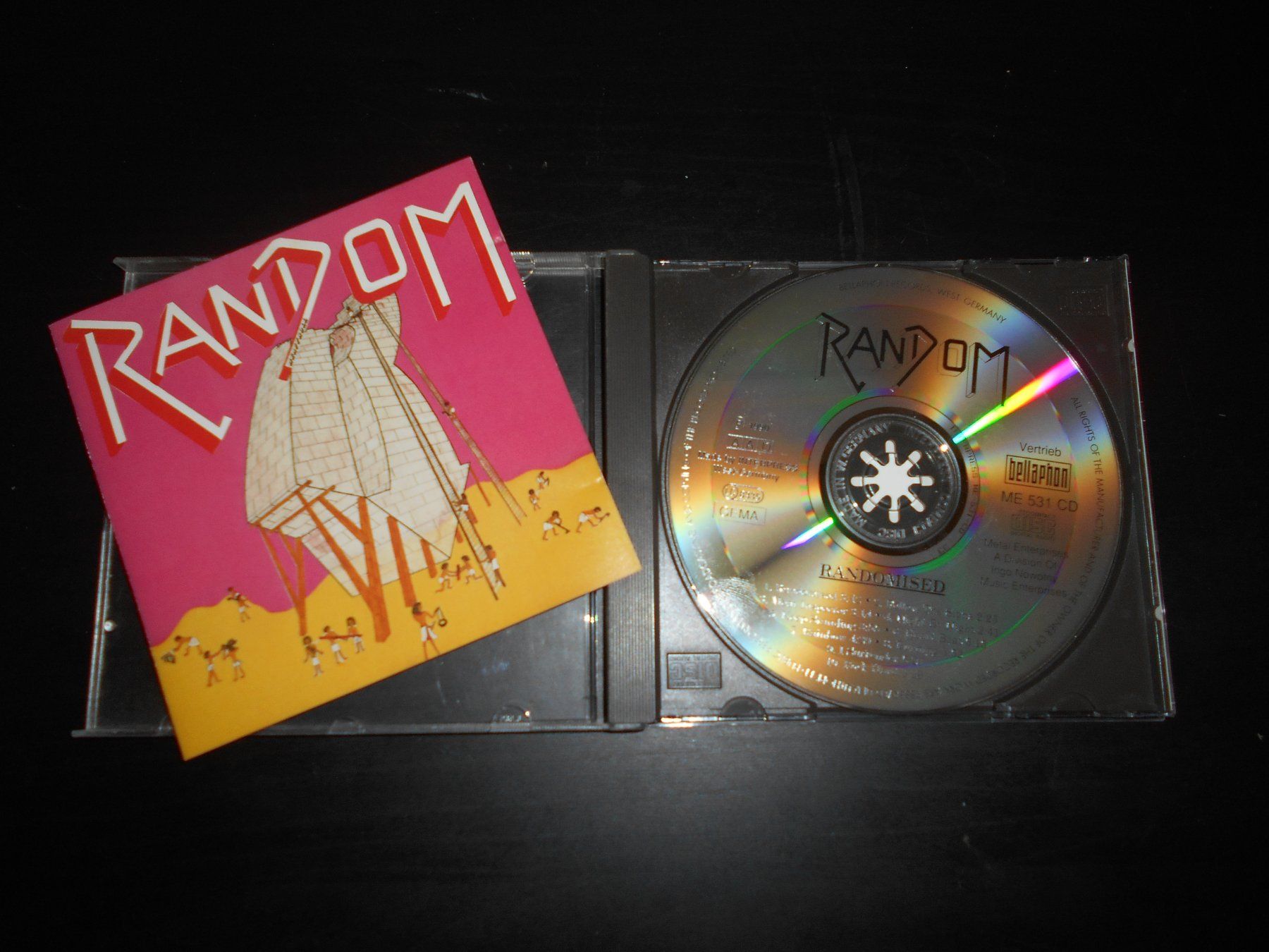 CD: Random – Randomised / 1990 – Usato da Aarberg venduto da witchhunter01