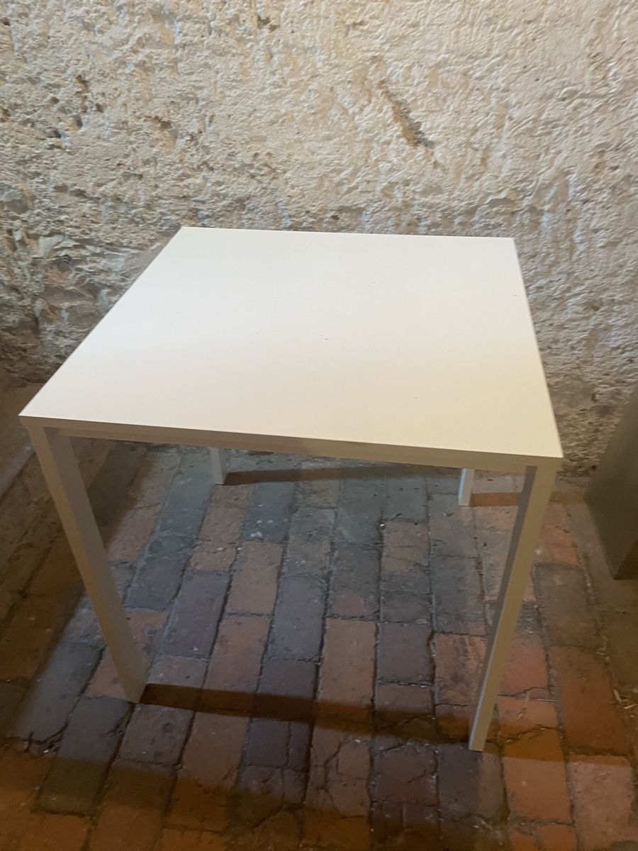 Tables: Holztisch – D'occasion à Basel par Quasimoda