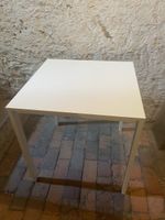 Holztisch