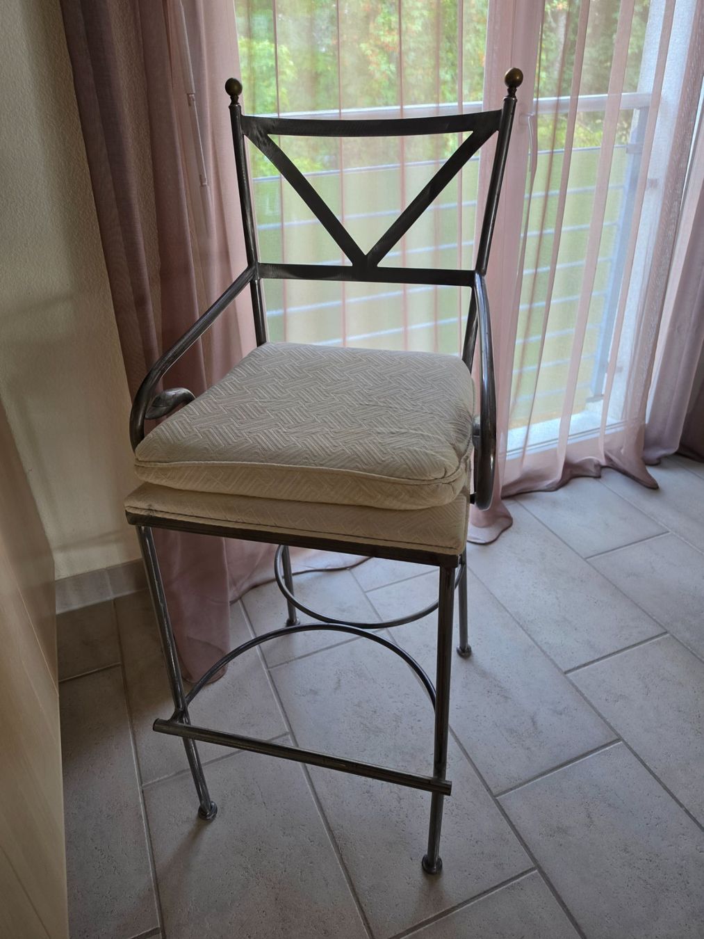 Hochstühle: Designer Barstühle, 2er Set – Gebraucht aus Wetzikon ZH von lacicar 1