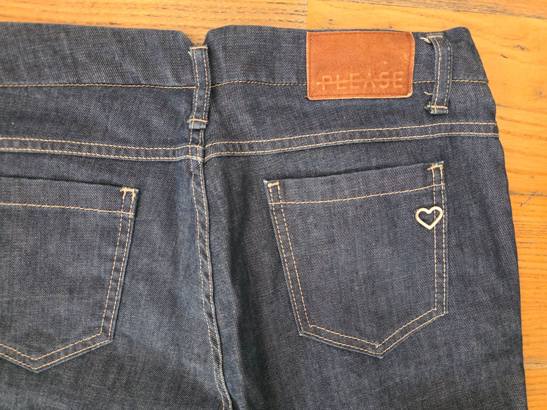 Please Jeans Jeans: Please Jeans Gr. Small Made in Italy – Gebraucht aus Winterthur von Marcello66 2