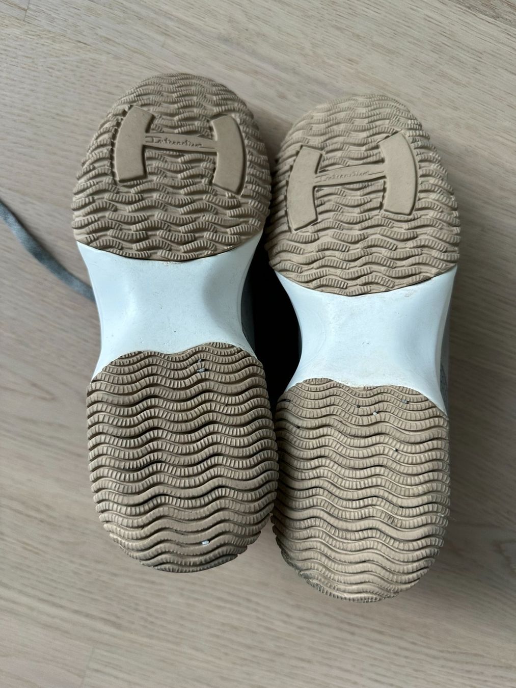 Hogan Damenschuhe: Hogan Interactive Sneacker Gr. 37 – Gebraucht aus Zürich von Rigiblick2 4