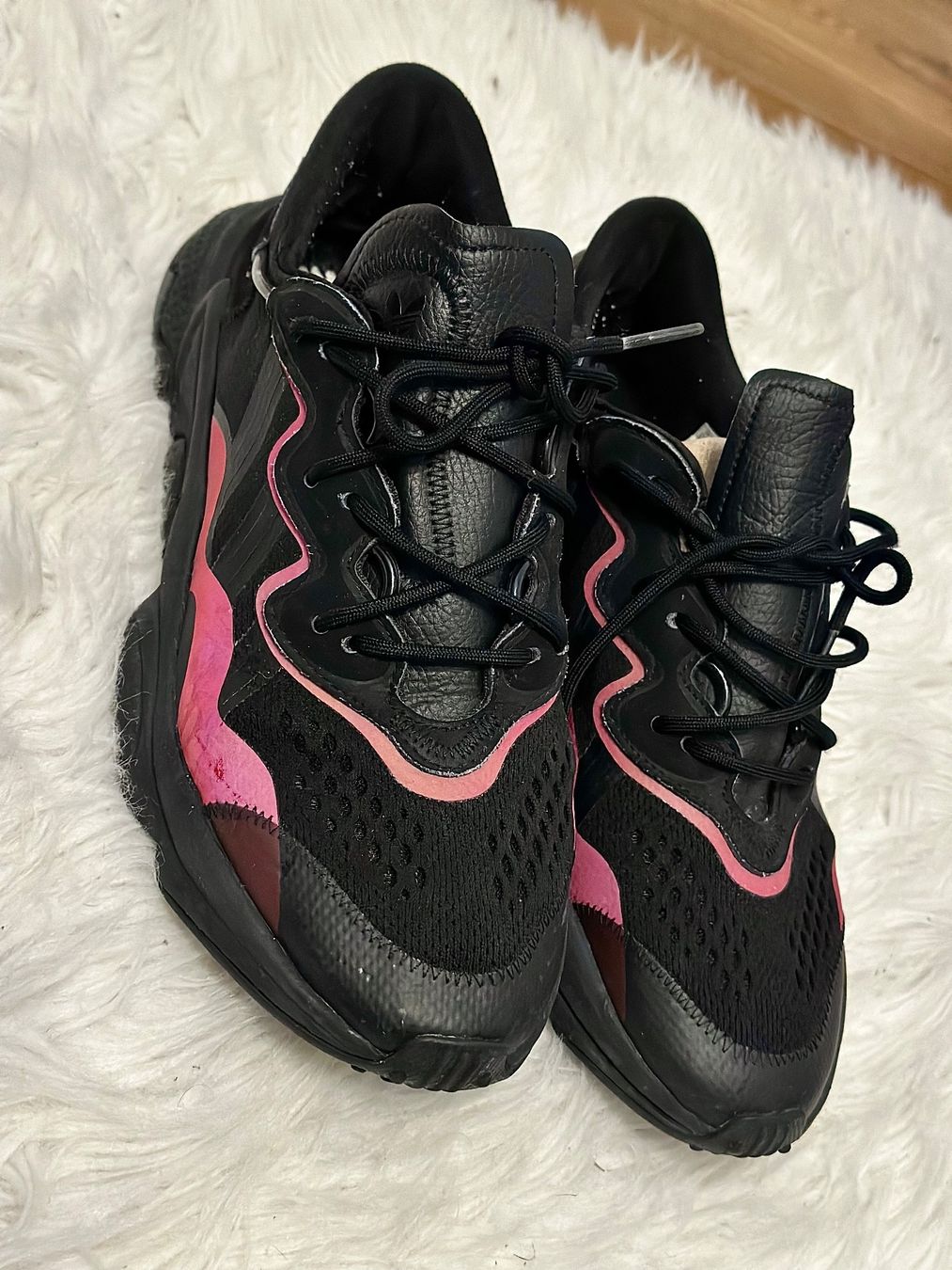 Adidas Scarpe da uomo: adidas Ozweego Sneaker – Usato da Kriens venduto da Ileriadiamore