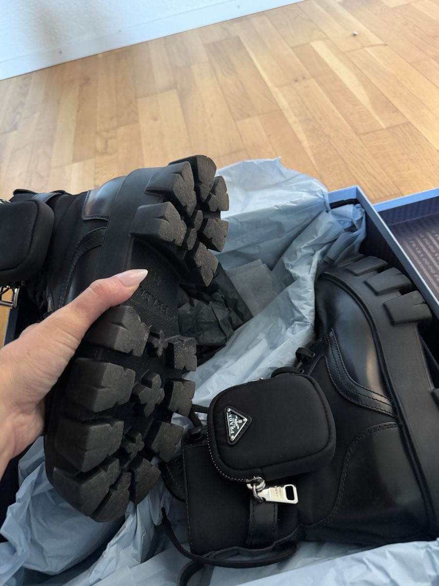 Chaussures femmes: Original Prada Boots  – Neuf (Voir description) à Rüfenacht BE par Goldenstore 3