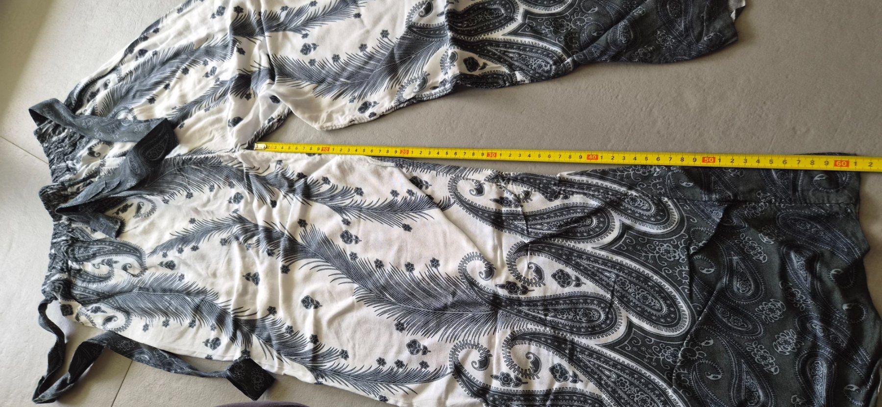 Pantaloni: Pantalon thaïlandais de plage XS – Usato da vufflens la ville venduto da Veuveclicquot 5