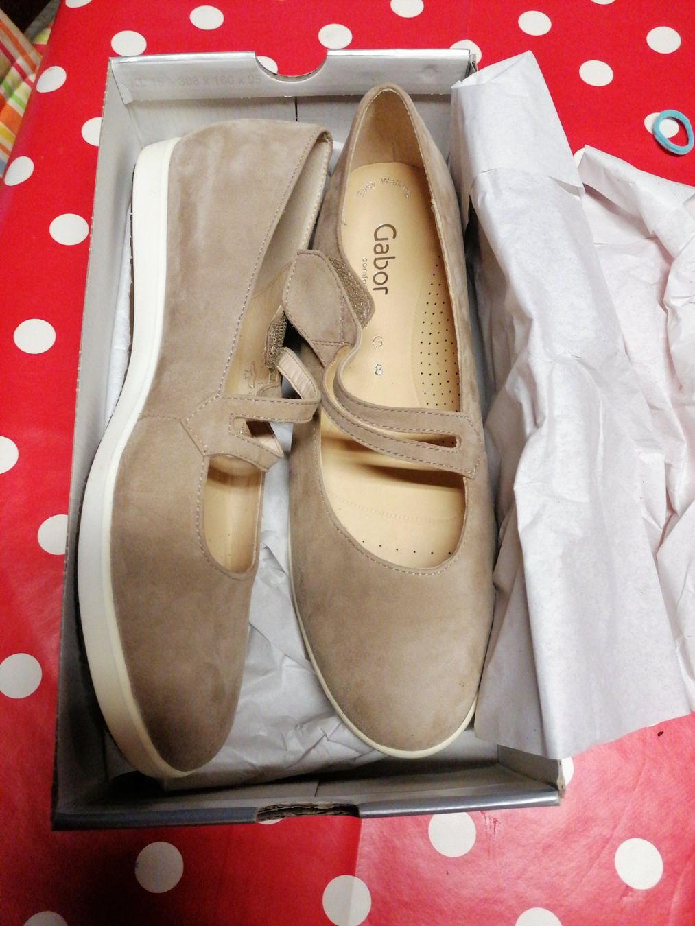 Gabor Scarpe da donna: Chaussure Gabor gr 42(8G), – Nuovo e nell'imballaggio originale da Bassecourt venduto da Adeli16 8