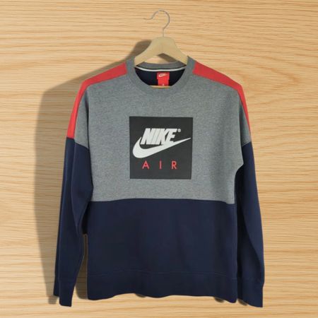 Pull Nike Air tricolore gris, bleu marine et rouge Taille S