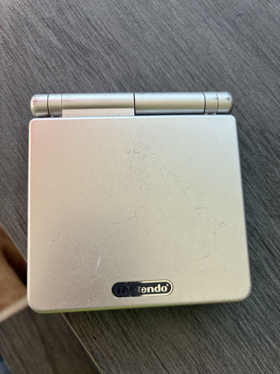 Nintendo Console: GameBoy Advance SP – Usato da Wetzikon ZH venduto da Higure 2