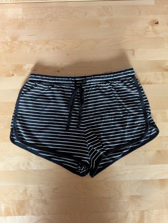 Gemütliche Sommer Shorts Streifen Gr. S