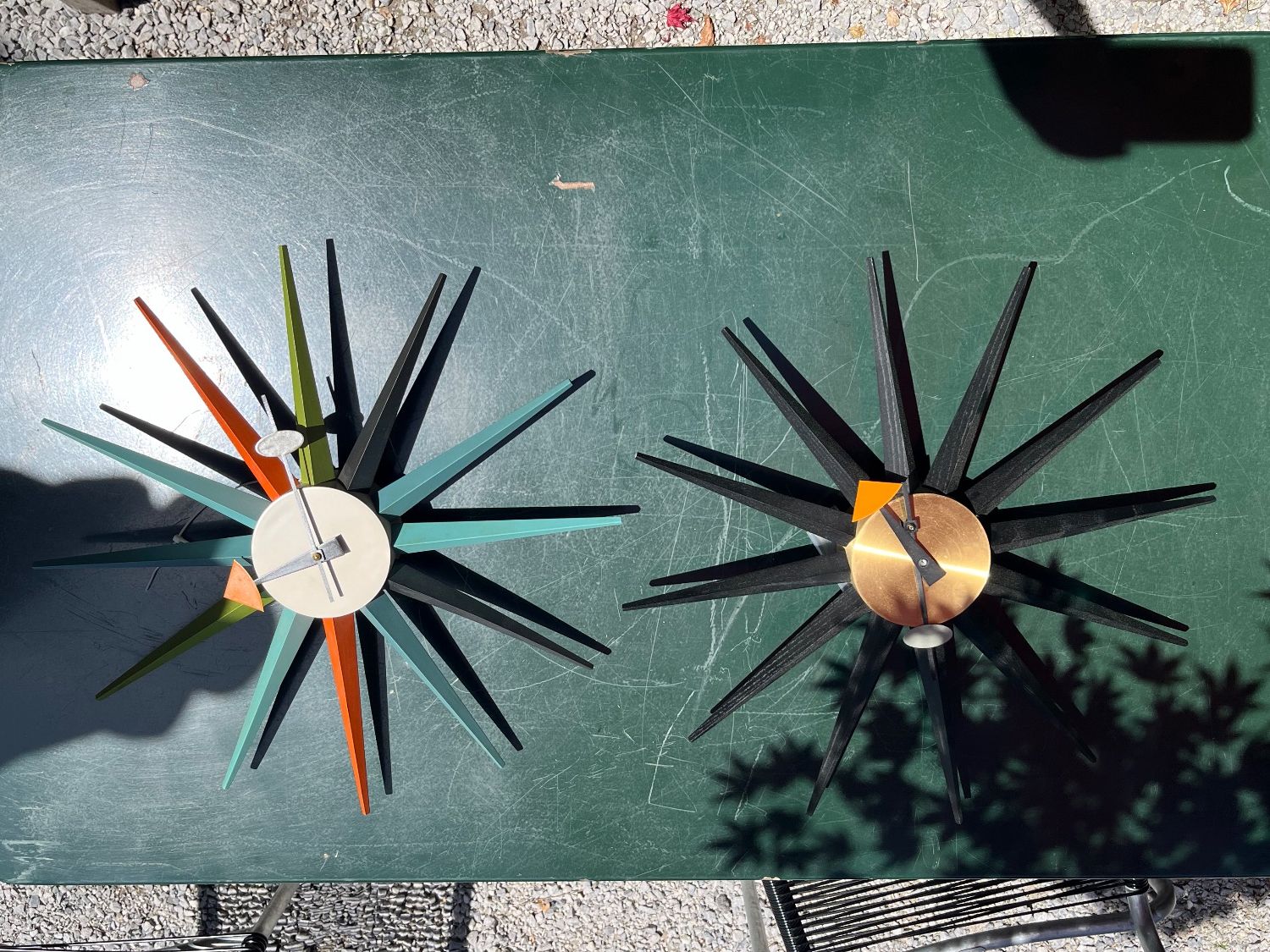 Vitra Orologi da terra & Orologi da parete: 2 x George Nelson Wallclocks Re-Edition Vitra Museum – Usato da Otelfingen venduto da Yossi-68 2