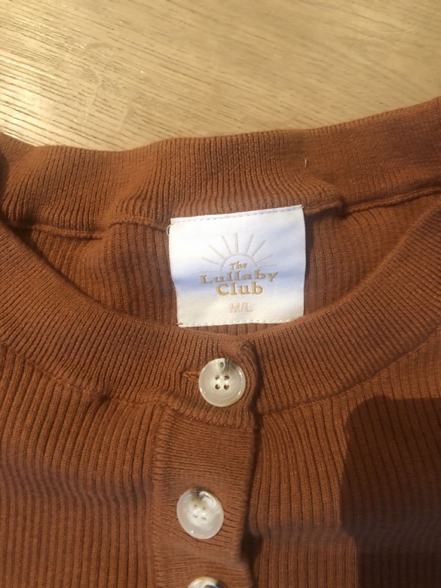 Maglioni & Felpe: Lullaby Pullover – Usato da Wettswil venduto da lalinda85 1