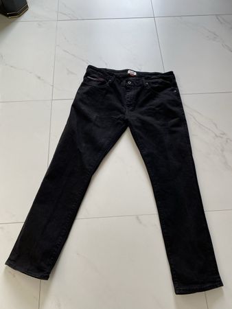 Tommy Hilfiger Jeans schwarz W38 L30, wenig getragen