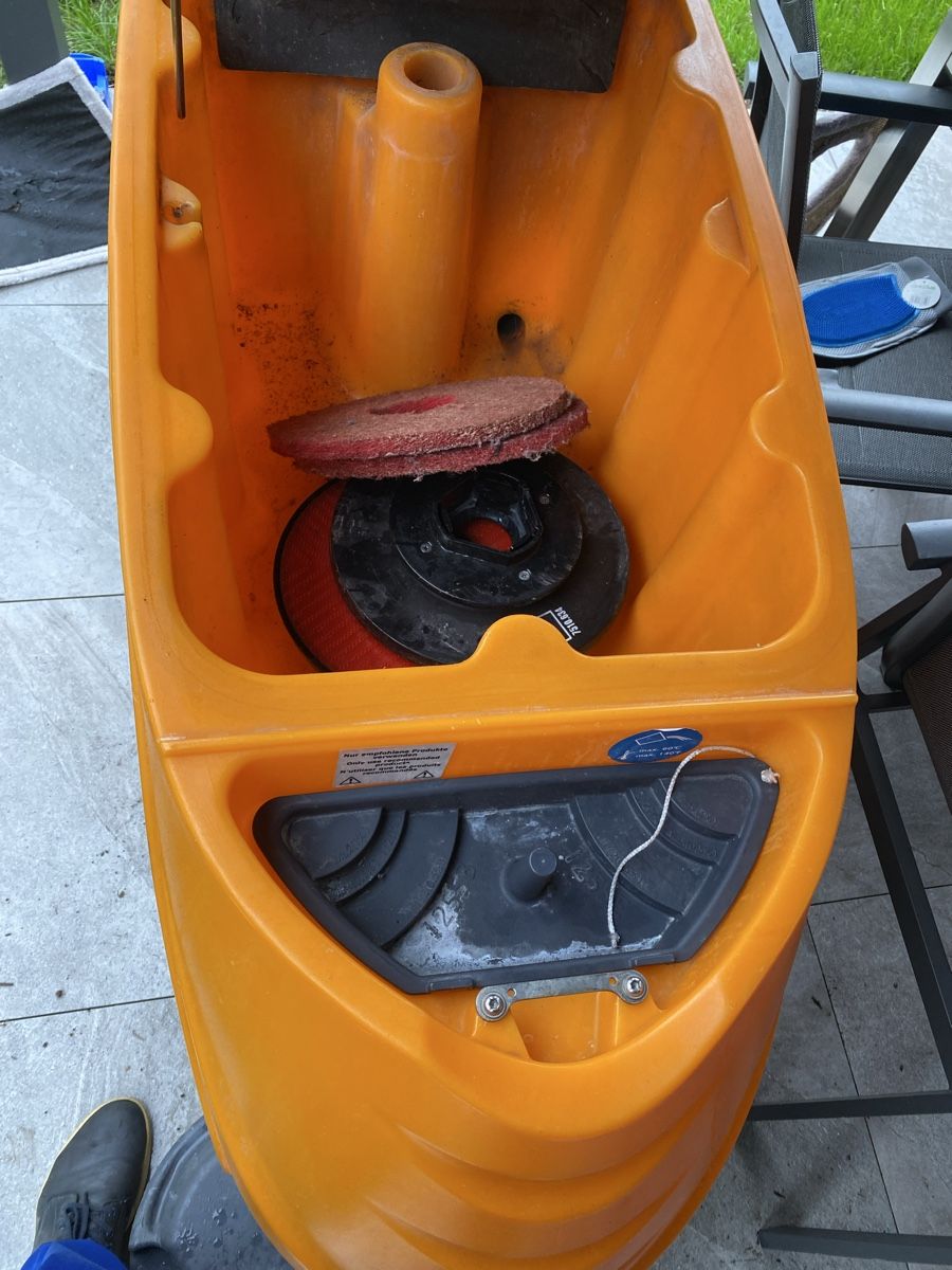 Tutte le macchine: TASKI Swingo Scheuersaugmaschine gebraucht orange – Usato da Biel/Bienne venduto da Zerim 5