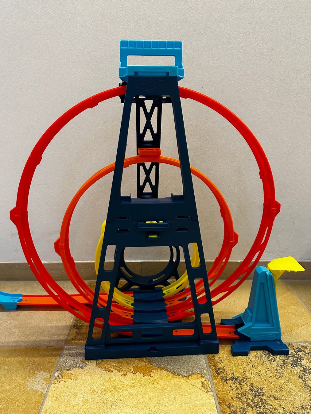 Hot Wheels Rennbahnen: Hot Wheels Track Builder Looping Set mit Autos – Gebraucht aus Riedholz von Sendel 1