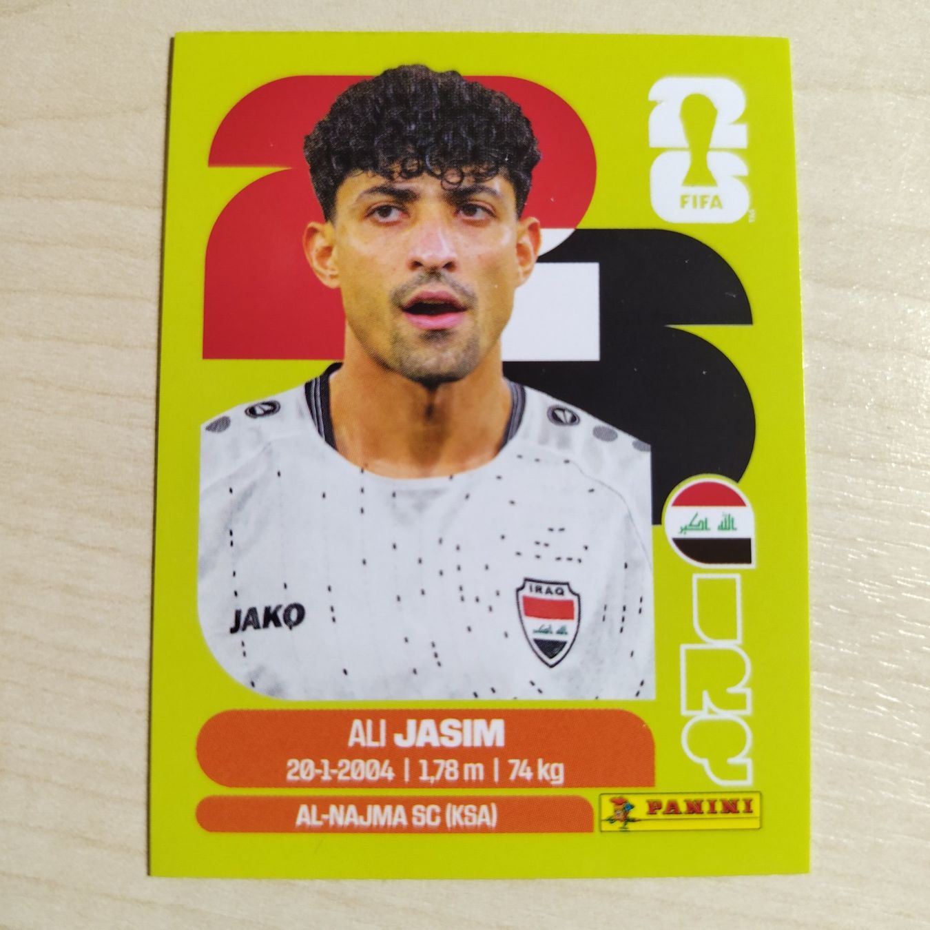 Panini Carte collezionabili: Ali JASIM, IRQ 12, Panini WM 2026 – Nuovo (secondo la descrizione) da Dietlikon venduto da itmo