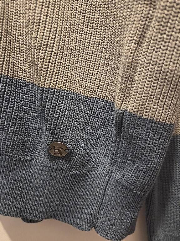 Pulls & Sweat-shirts: Strickpullover Damen (M) – D'occasion à Neuhausen am Rheinfall par mir_9hqj 1