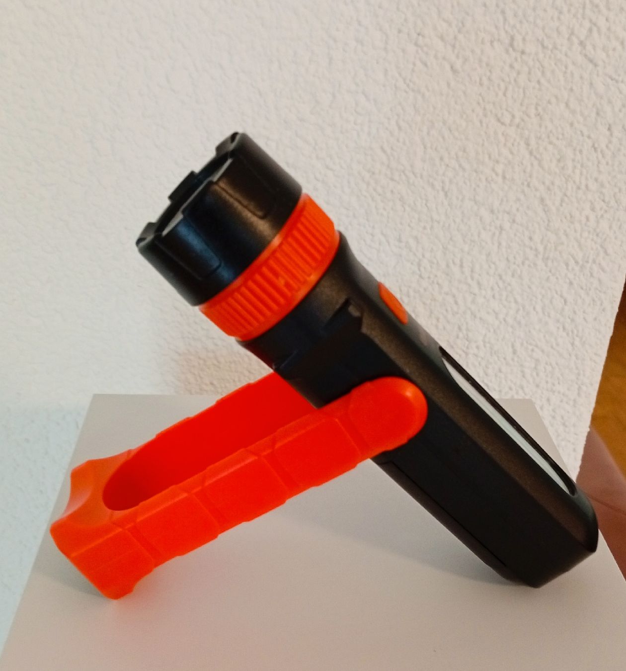 Lampade: 👍Super Leichte Arbeitsleuchte – Nuovo e nell'imballaggio originale da Kreuzlingen venduto da credo70 2