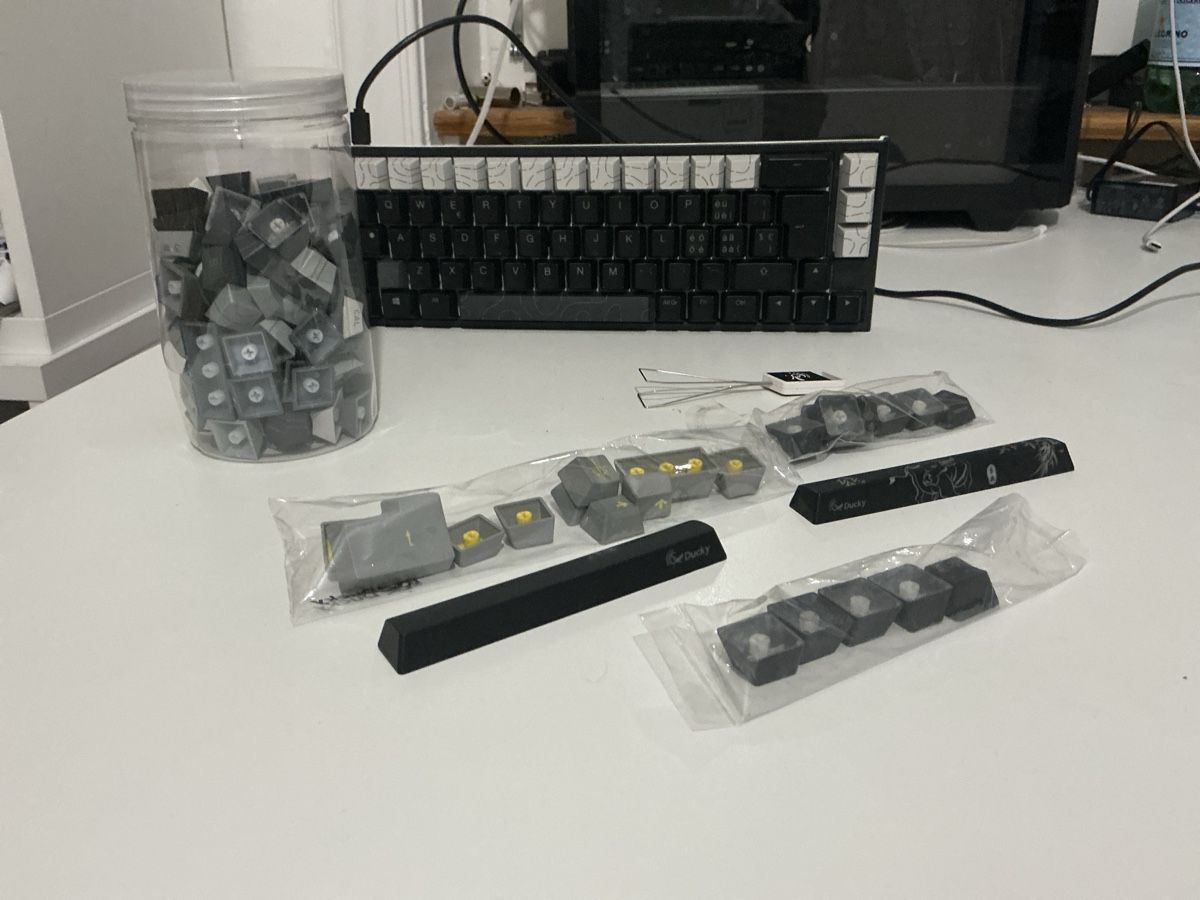 Ducky Tastaturen: Ducky Gaming Keyboard, mit custom Keycaps – Neu (gemäss Beschreibung) aus Zuerich von iax_ts57 3