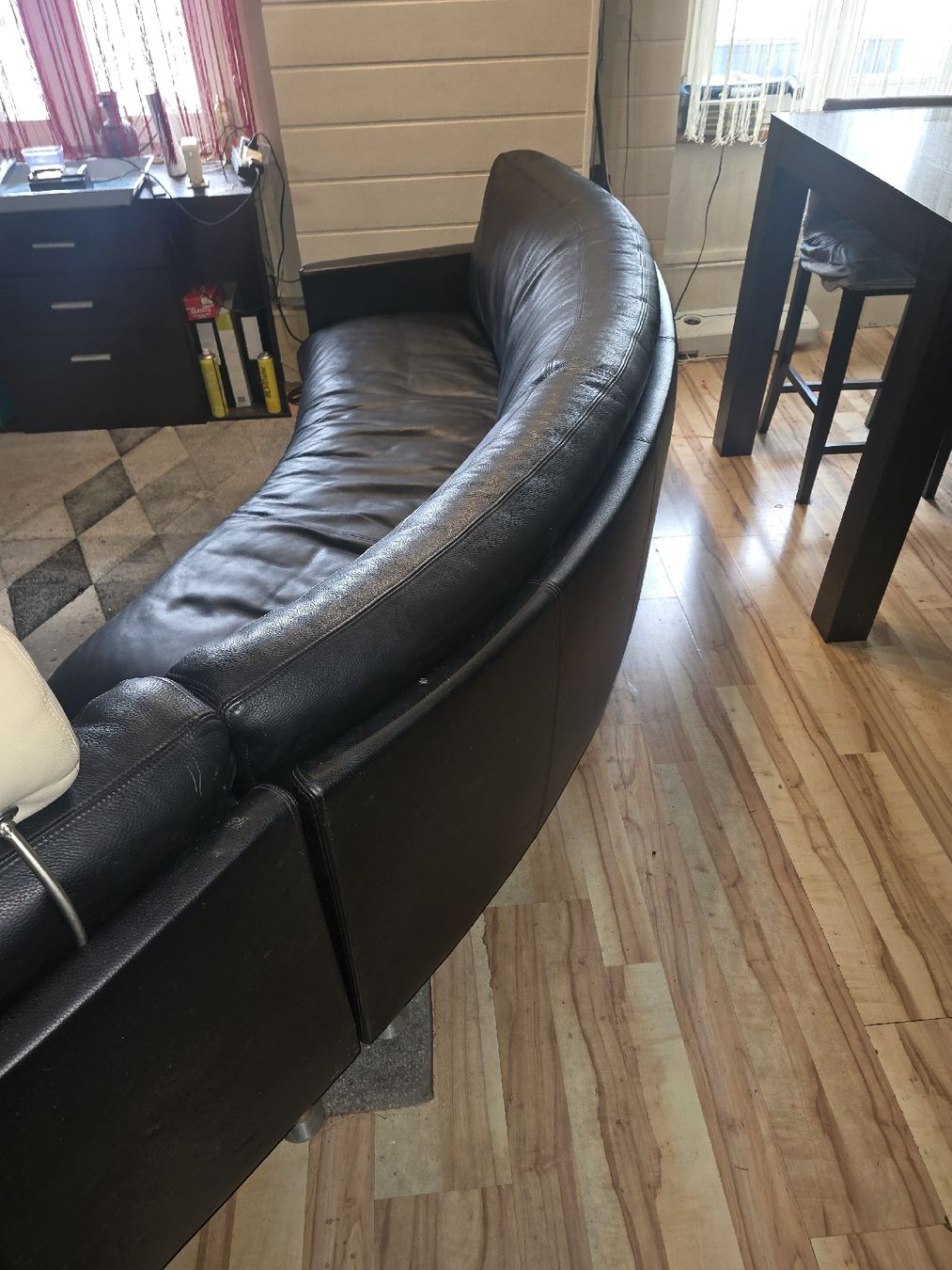 Divani: Ledersofa Echtleder Halbrund – Usato da Balsthal venduto da Rucksackschweizer 4