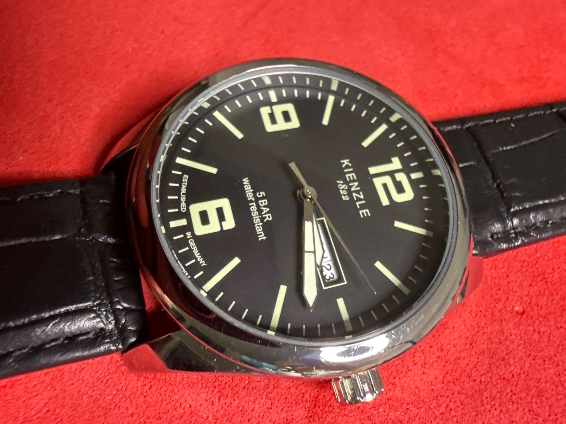 Kienzle Uhren: Kienzle Quarz 40 mm – Gebraucht aus Pfeffingen von Allhandelklgwatches 1