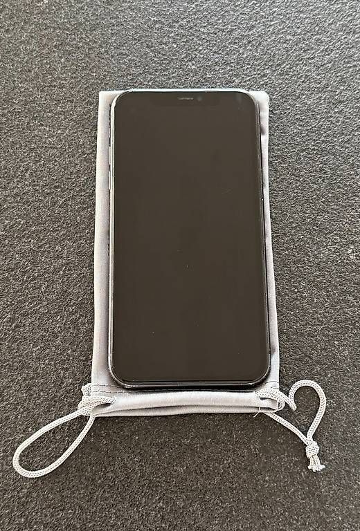 Handys / Smartphones: iPhone 11, 128GB, Schwarz – Gebraucht aus Bolligen von supnic 1