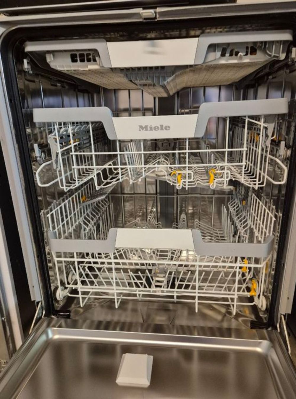Miele Lavastoviglie: Miele Einbau Geschirrspüler              G 27315-60 SCI – Usato da Rümlang venduto da Idre 5