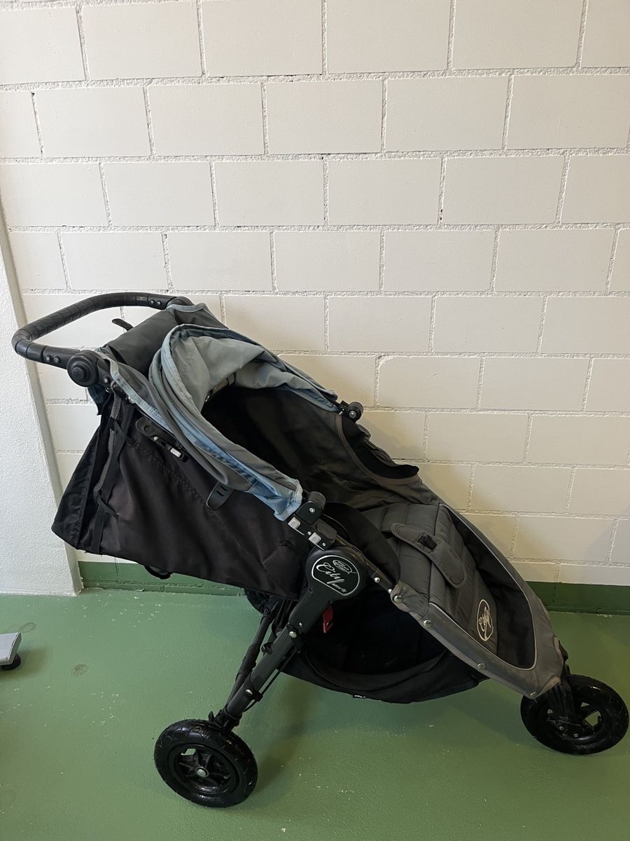 Baby Jogger Carrozzine: Baby Jogger city mini – Usato da Balterswil venduto da sejo2008 8