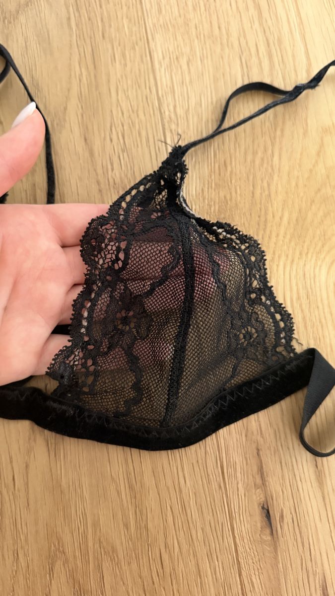 Altra biancheria intima: God Save Queens Spitzen-Bralette S – Usato da Glarus venduto da lindabene 1