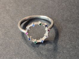 Ring mit bunten Steinen Silber 925 Grösse 53 guter Zustand.