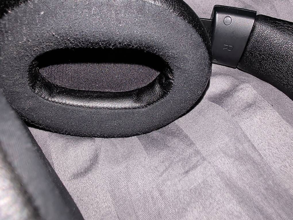Razer Cuffie: Casque de jeu Razer Kraken V3 pro – Usato da Collombey venduto da dan_kf9j 3