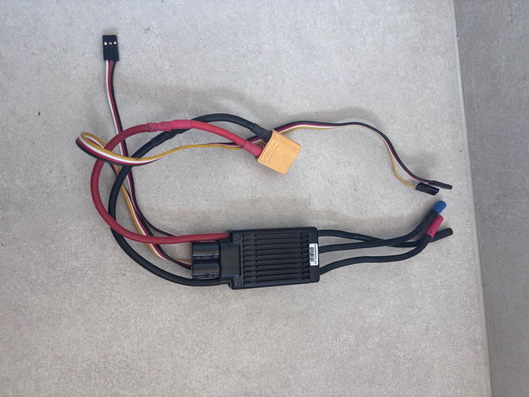 Modellismo RC: Régulateur Hobbywing FLYFUN 120A 3-8s lipo – Usato da Genève venduto da Sabgoblin 1
