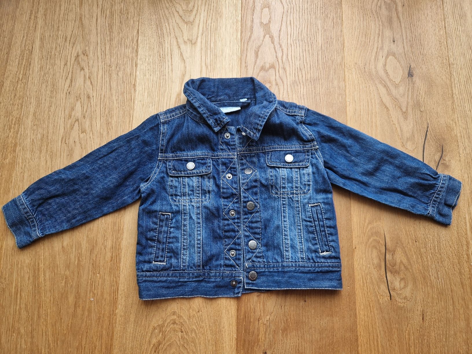 C&A Giacche & Cappotti: Baby Jeansjacke Grösse 80 – Usato da Eschenbach SG venduto da SanFranciscoCalifornia