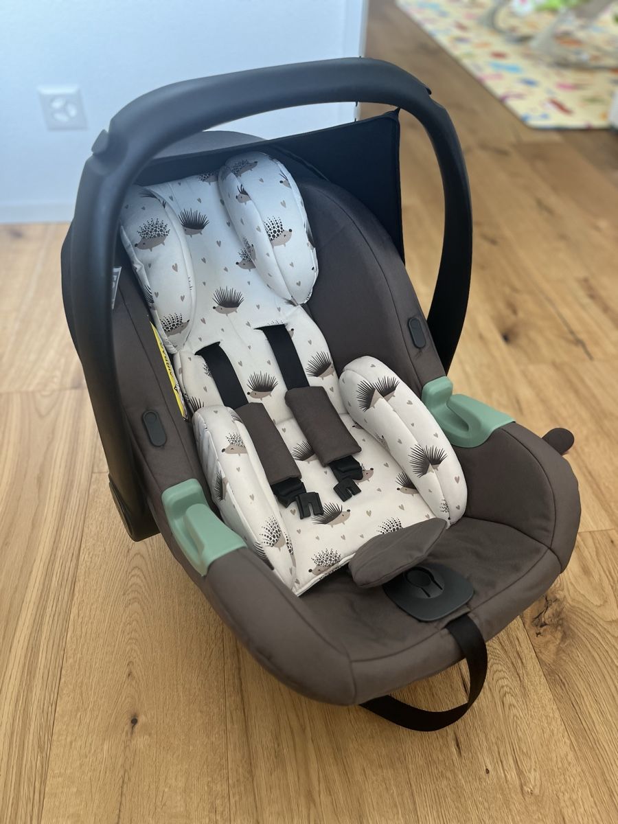 Marsupi portabebè: ABC Design Tulip Babyschale mit Isofixstation – Usato da Kriens venduto da szi_bxz8 2