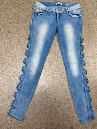 Jeans Gr. 42 ( klein geschnitten Gr. 40)