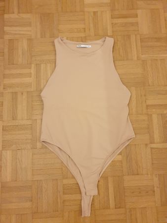 Body, M, Zara, beige, excellent état 