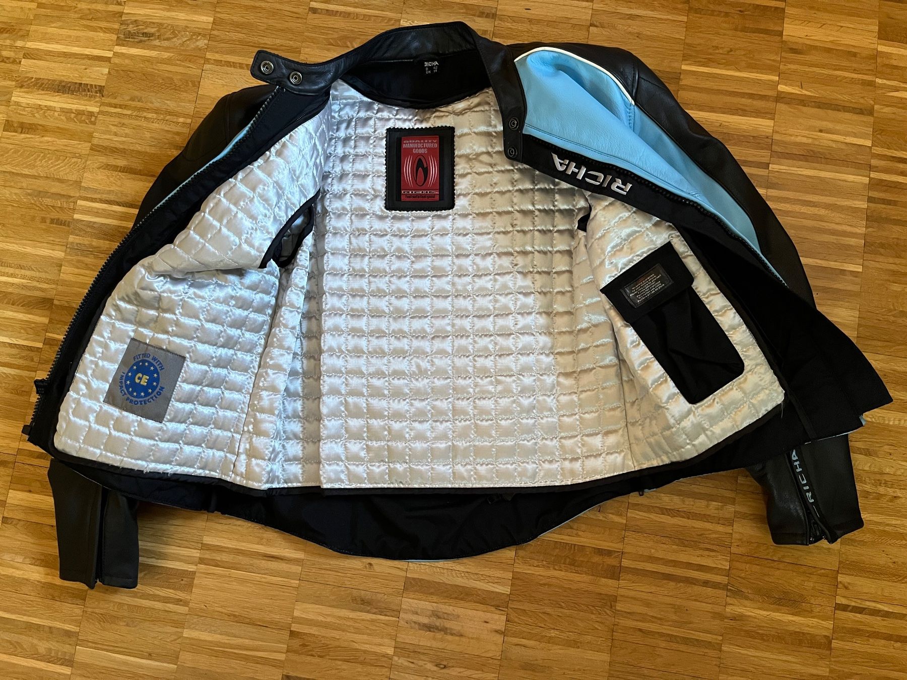 Giacche: Damen Lederjacke RICHA – Nuovo (secondo la descrizione) da Haldenstein venduto da Zunggi 1